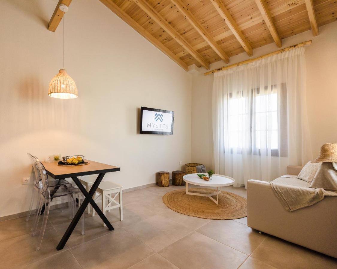 Apartamento Mystes Samothráki Exterior foto